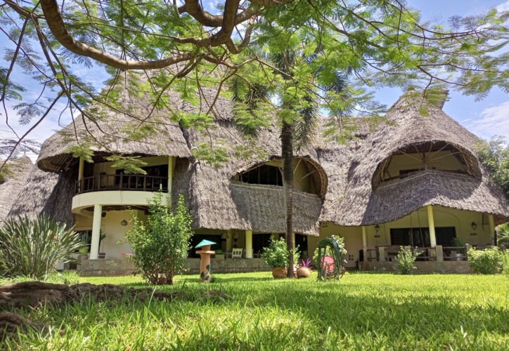 Amani Paradise luxury vIllas Diani